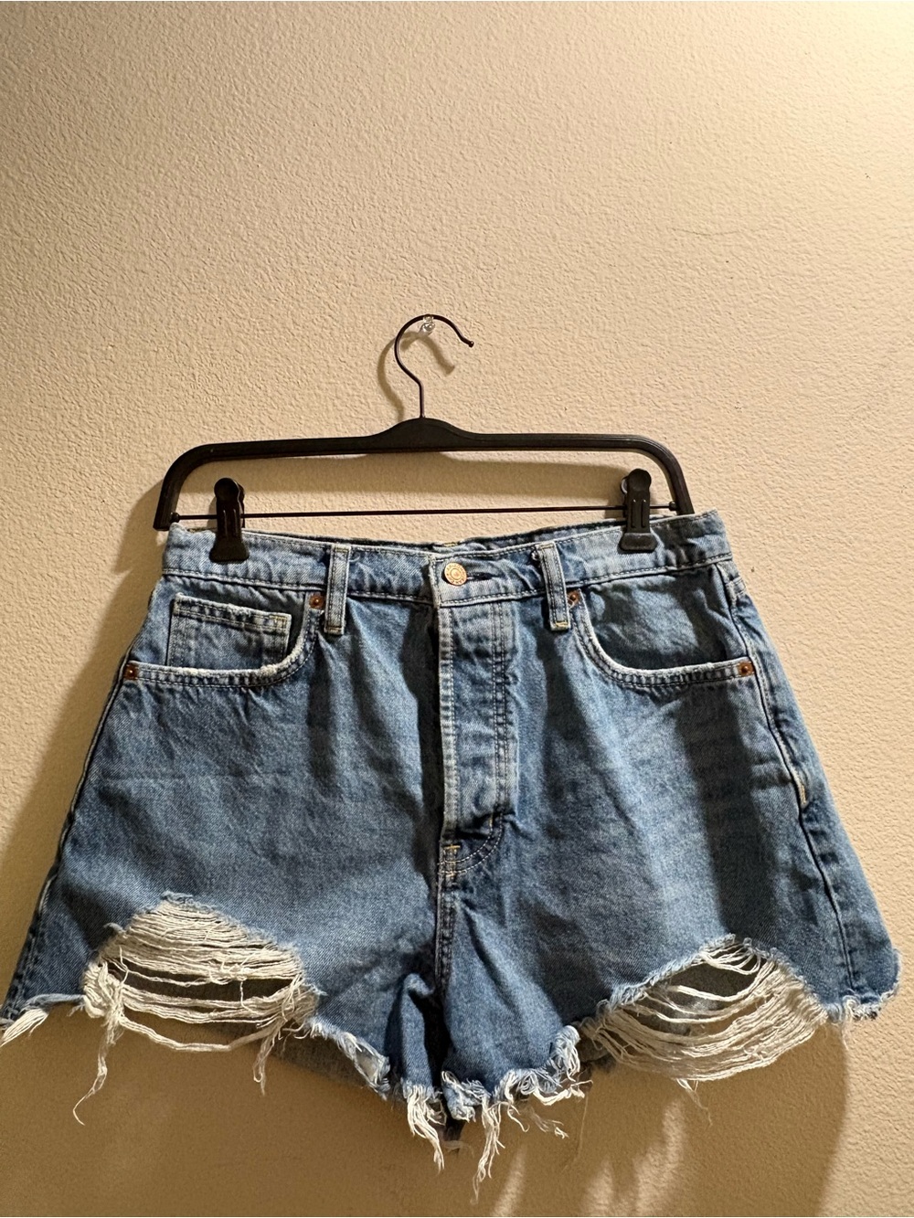 Arizona Jean Company Light Blue Distressed Denim Cutoff Shorts